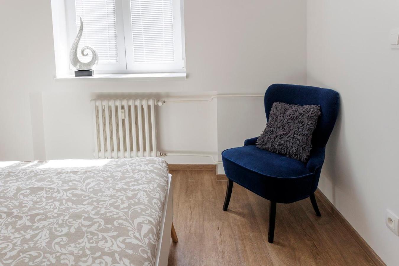 Diamond Residence In Old Town With Free Parking ブラチスラヴァ エクステリア 写真